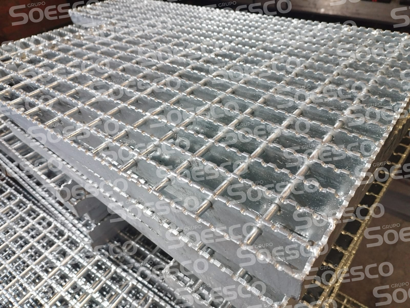 gallery grid image